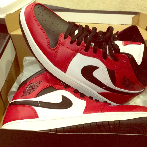 jordan 1 Shoes - jordan 1 chicago black toe